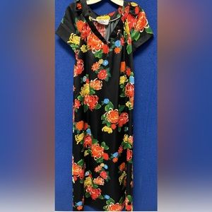 Hilo Hattie Vintage Hawaiian Floral Maxi Dress M